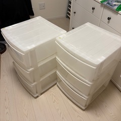 プラスチック収納の画像