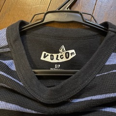 VOLCOM　ロンTの画像