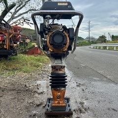 明和　ランマー タンピング 高打撃 RTc-65 転圧機 タンパランマー 地固め 整地 舗装 道路 仕上げ 建設機械 ロビンエンジン　宮崎　簡易始動動画ありの画像