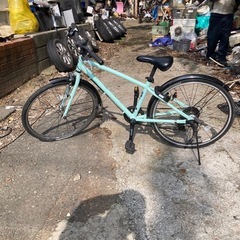 綺麗な２４インチ７段ギヤ自転車の画像