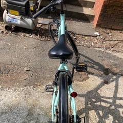 綺麗な２４インチ７段ギヤ自転車の画像