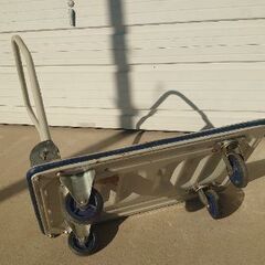 『この台車 強いよ😃』中古 折りたたみ手押し台車 ◐サイズW900xD600xH860の画像