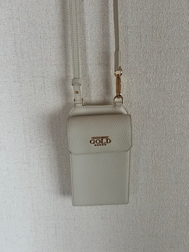 COCOCELUX GOLD 　スマホショルダーバッグ ホワイト