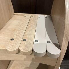 【展示品・未使用】回転式本棚 絵本棚 参考価格11,990円【送料に設置費込み】🚚自社配送時💳代引き可🚚(現金、クレジット、スマホ決済対応)の画像