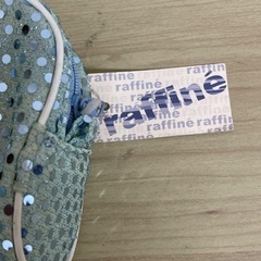 小さなおしゃれなポーチの画像