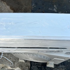 2022年製　10畳用　アイリスー　取り付け込み　クリーニング済み　動作確認済み　保証一年間付きの画像