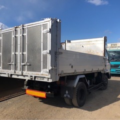 【値段交渉可】三菱FUSO ファイター ファームダンプの画像