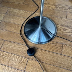 お洒落なスタンドライト　間接照明の画像