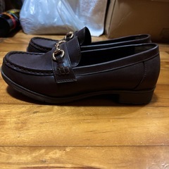 ブラウンローファーの画像