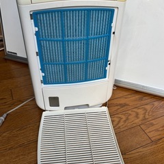除湿機 の画像
