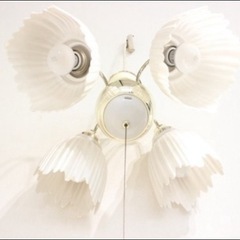 コイズミ　アンティーク調シャンデリア（4灯）の画像