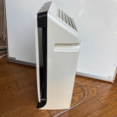 パナソニック空気清浄機エアクリーナーの画像