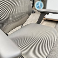 イケア IKEA STYRSPEL スティルスペル グレー ダークグレー ゲーミングチェア OAチェア oa チェア オフィスチェア デスクチェア グレーメッシュ 椅子 チェア 高機能チェア ワークチェア 回転チェア ヘッドレスト付き chair gamingchair workchair officechairの画像