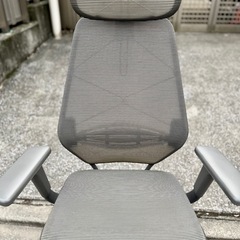 イケア IKEA STYRSPEL スティルスペル グレー ダークグレー ゲーミングチェア OAチェア oa チェア オフィスチェア デスクチェア グレーメッシュ 椅子 チェア 高機能チェア ワークチェア 回転チェア ヘッドレスト付き chair gamingchair workchair officechairの画像