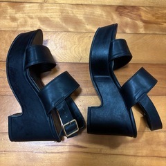 厚底　サンダル　ブラック　GRLの画像