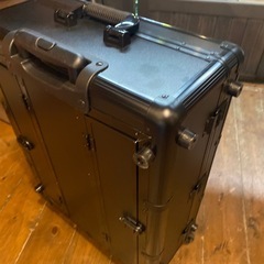 訳あり格安⭐️ハリウッドミラードレッサー　プロ仕様　持ち運べるタイプの画像