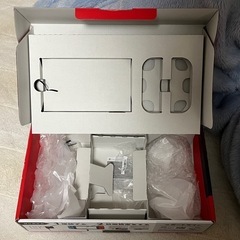 任天堂Switchの箱だけの画像