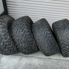 ジープ ジムニー 15インチ ホイール 10J 5/139.7 32×14.5R15の画像