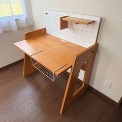 作業机、勉強机、ワーキングスペースに　新潟市西蒲区まで引取り可能なかた方の画像