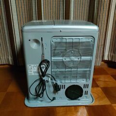 石油ファンヒーター譲りますの画像