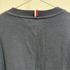 TOMMY HILFIGER　トミーヒルフィガー　長袖ニット　ネイビーの画像