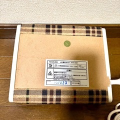 KOIZUMI  山形電気あんか　中古品　KYA-0667 100V 60W　2016年製 ブラウンの画像