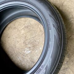 YOKOHAMAタイヤ BluEarth-RV03 225/55R18 98V 中古タイヤ4本セットの画像