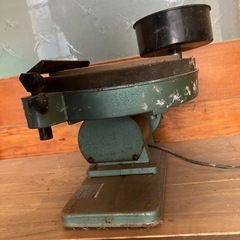 ☆
受付終了。お譲り先決まりました。電動工具　東京新興　ダブル刃物研ぎ機　ダブルスカッター SDG-205G¥3.000の画像