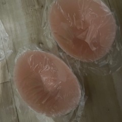 SHEINのヌーブラの画像