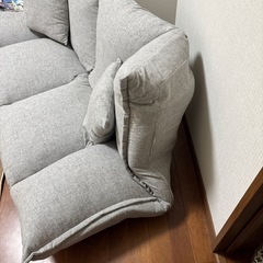 ソファ
ベットの画像