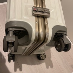 レジェンドウォーカー　スーツケースの画像