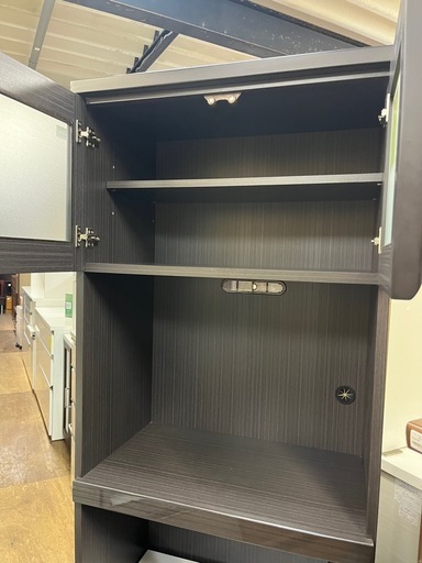 ジャングルジャングル貝塚店　食器棚　レンジ台　2枚扉　ダークブラウン　木目　中古　リユース　クリーニング済み　貝塚市　二色浜