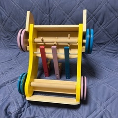 歩行器　ベビーウォーカー　手押し車　カタカタ手押し車の画像