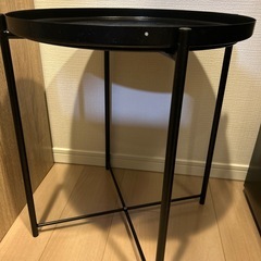 IKEA テーブルの画像
