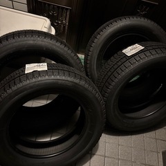 新古ブリヂストン ブリザック VRX2 205/60R16 4本セットの画像