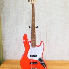 Squire by fender Affinity series ジャズベースの画像