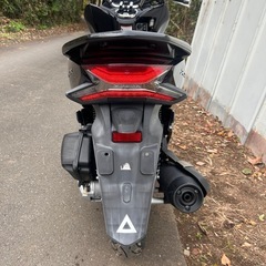 【動画あり】PCX125 JF81 前後タイヤ新品　スクーターの画像