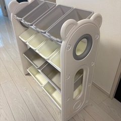 おもちゃ　収納ラックの画像