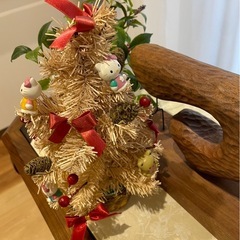 キティのクリスマスツリーの画像