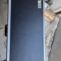 YAMAHA ヤマハ　楽器ケース　107センチ✖️43センチ厚さ16センチの画像