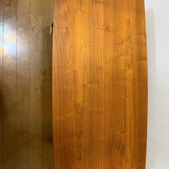 折りたたみテーブルの画像