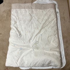 ベビー用品　防水シーツ　掛け布団の画像