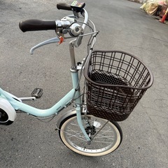 ブリヂストン電動アシスト三輪自転車17年製の画像