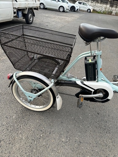 ブリヂストン電動アシスト三輪自転車17年製