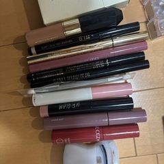 メイク用品 大量の画像