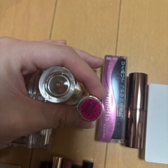 メイク用品 大量の画像