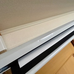 電動　プロジェクタースクリーン　100インチ
の画像
