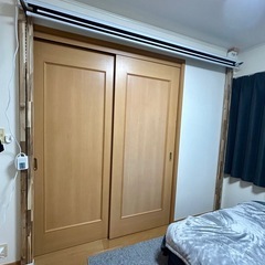 電動　プロジェクタースクリーン　100インチ
の画像