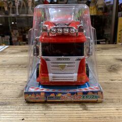 ジャイアント キャリアカー 西松屋チェーン トラック 自動車 車 交通 おもちゃの画像