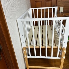 【美品】kihonベビーベット&布団&ベビーガード
の画像